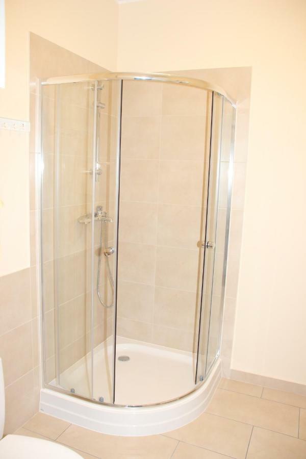 Fredry 8 Apartment Piastow Ngoại thất bức ảnh